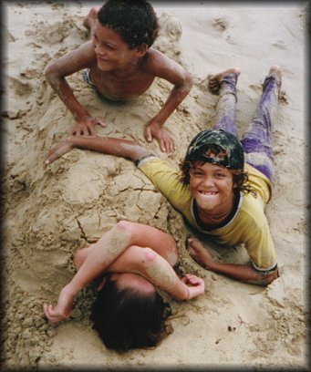 The Urchins buried Ana!